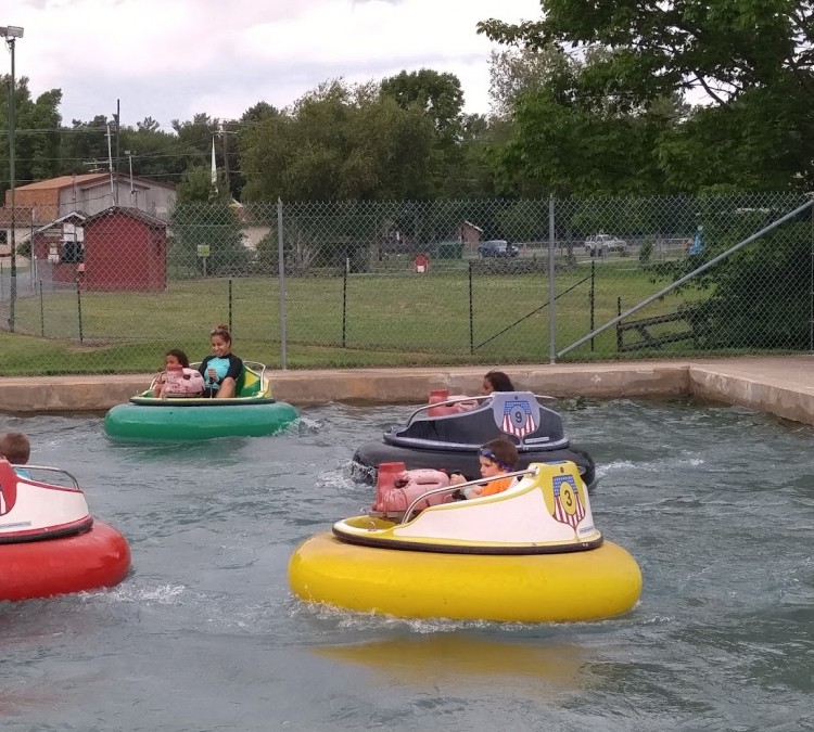 carousel-water-fun-park-photo